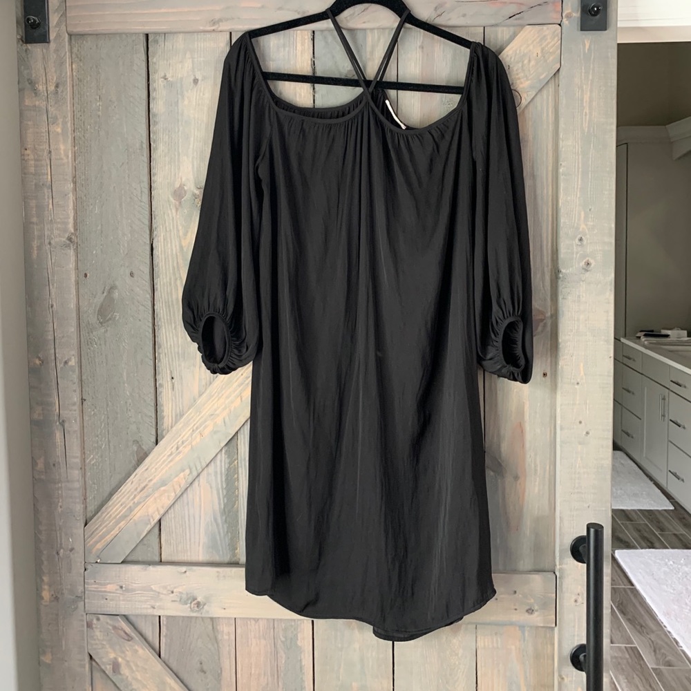 Lush black dainty dress